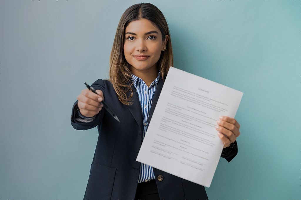K_ASMALL_ATTORNEYS_CONTRACTS